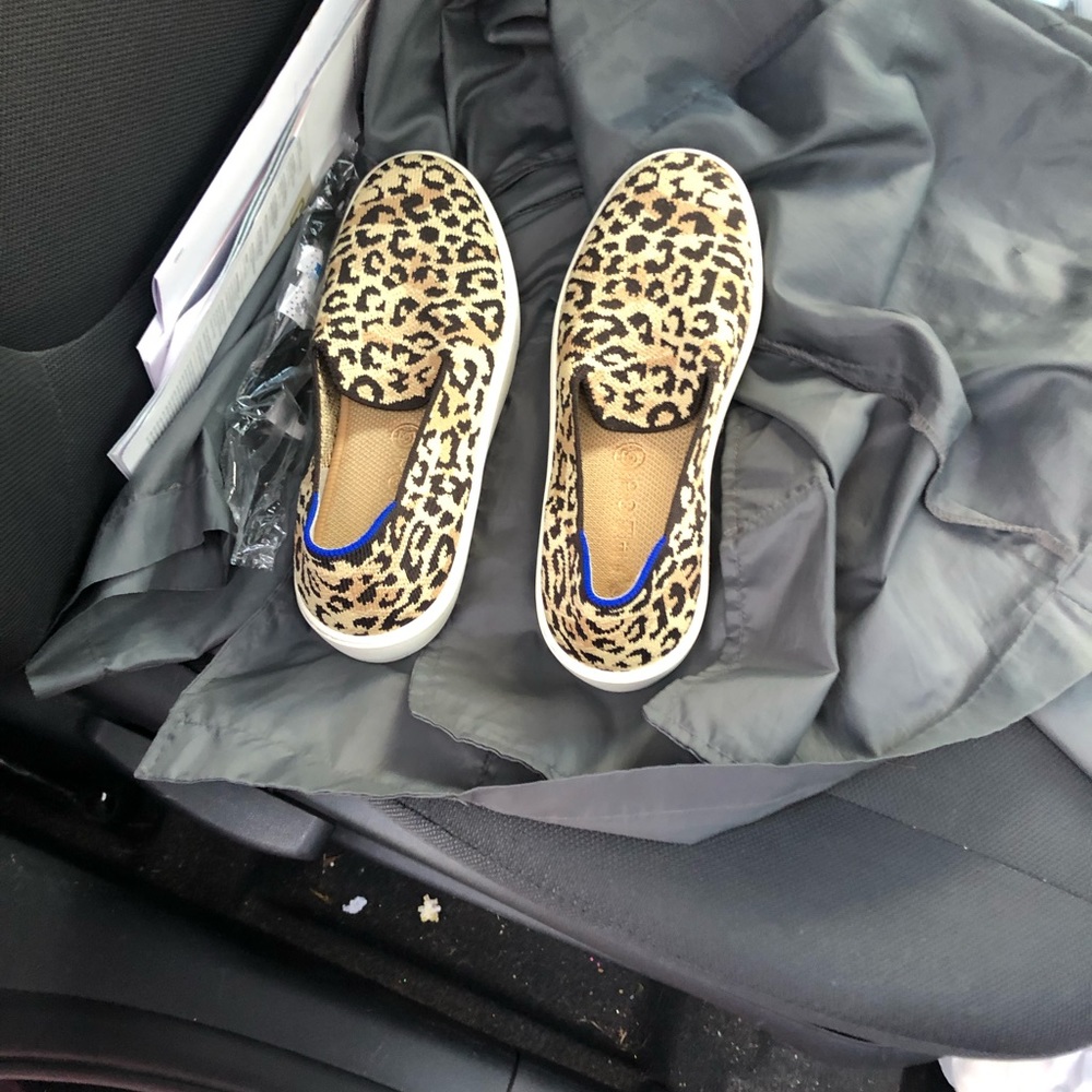 rothys 7.5